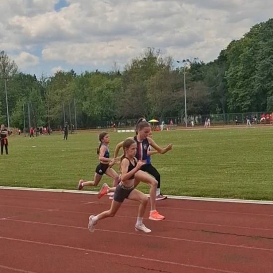 MITROVAČKI ATLETIČARIUspeh oba gradska kluba
