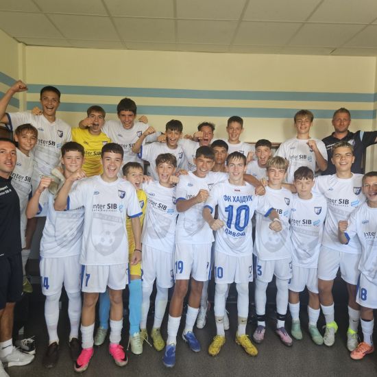 MLAĐE SELEKCIJE „HAJDUKA“ IZ DIVOŠA STARTOVALE U NOVOJ FUDBALSKOJ SEZONIPremijera koja obećava