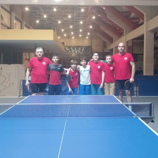 STONOTENISKI KLUB „SREM SPIN“ IZ SREMSKE MITROVICE U ODLIČNOJ TAKMIČARSKOJ SEZONI OBEZBEDIO POVRATAK U VOJVOĐANSKU LIGUVreme je za plodove dobre klupske strategije