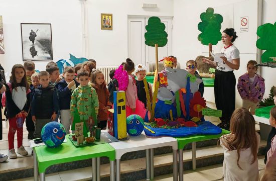 KULTURNI CENTARIzložba radova dece iz vrtića