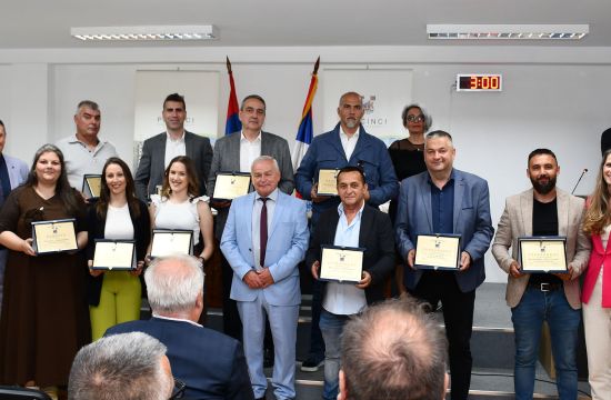 OBELEŽEN DAN OPŠTINE PEĆINCIUručene najviše opštinske nagrade