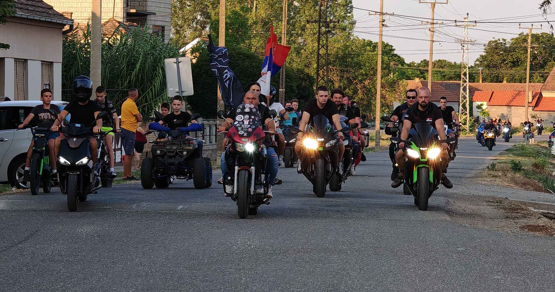 BRESTAČSjajna žurka u Brestaču! Održan moto skup