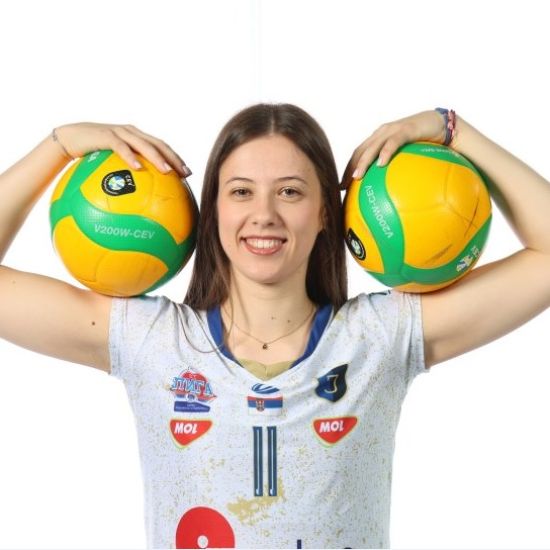 LIGA NACIJAOdbojkašica Anja Zubić u reprezentaciji