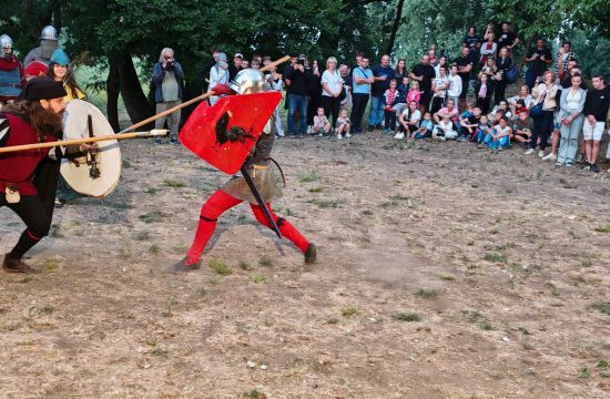 FESTIVAL VITEŠKE KULTURE I TRADICIJEDani zmajeva vraćaju život Kupiniku