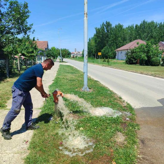 JKP „VODOVOD“ SREMSKA MITROVICAUspešno završeno ispiranje distributivne mreže