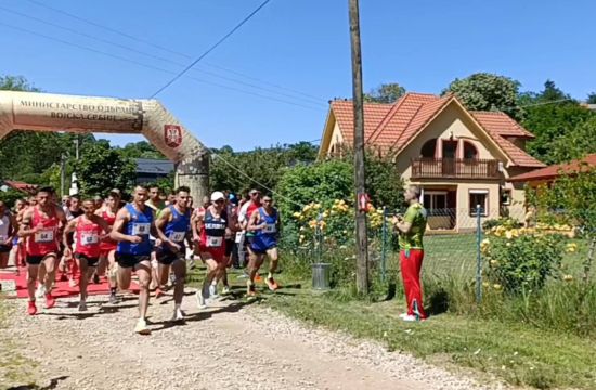 ODRŽANO BALKANSKO PRVENSTVO U PLANINSKOM TRČANjU U VRDNIKUU ukupnom plasmanu najbolji Slovenci