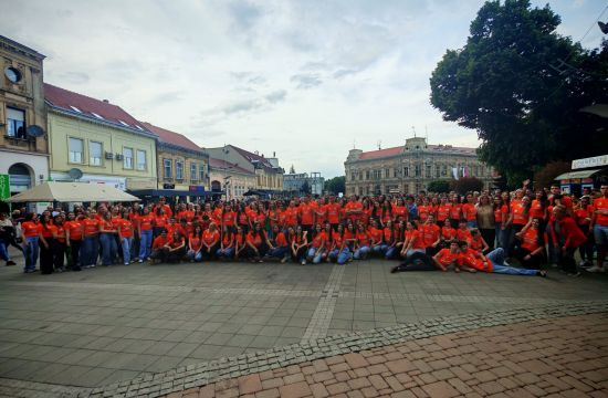 SREMSKA MITROVICAMaturantski ples – parada mladosti i uspeha