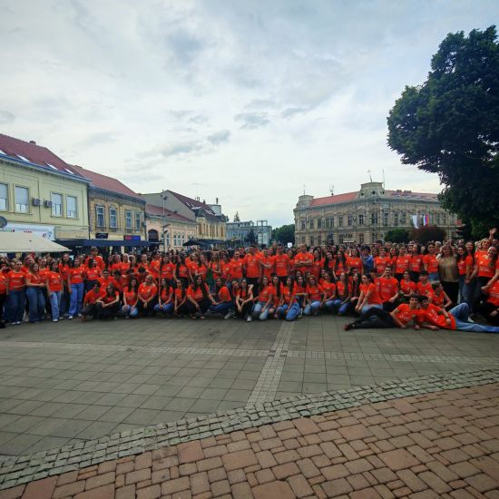 SREMSKA MITROVICAMaturantski ples – parada mladosti i uspeha