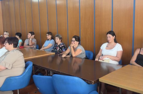 SREMSKA MITROVICARadni odnos za lične pratioce