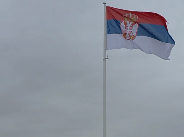 U SUSRET DANU ZASTAVEMitrovčanima podeljeno više od 23.000 zastava