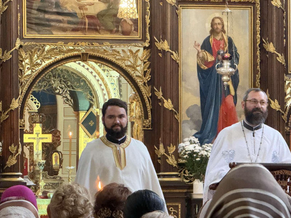 HRAM SILASKA SVETOG DUHA NA APOSTOLENovi paroh u rumskom Hramu Silaska svetog duha na apostole