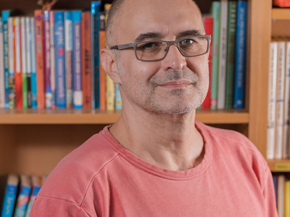 INTERVJU: DUŠAN PAVLIĆ, ILUSTRATORDetinjstvo provedeno u Mitrovici kao najveća inspiracija