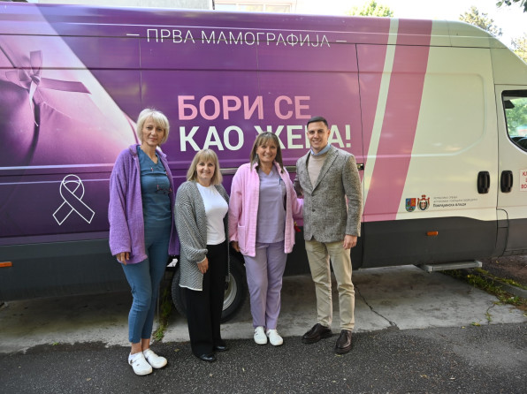 BEOČINMobilni mamograf stigao u Dom zdravlja