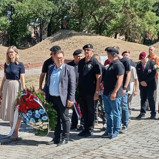SPOMEN GROBLJE U SREMSKOJ MITROVICIGodišnjica stradanja Sremaca u racijama Viktora Tomića