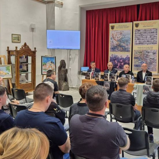 GRADSKA BIBLIOTEKA U RUMIPredstavljena knjiga „Titani sa Košara“
