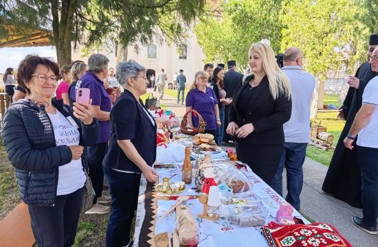 DONjI PETROVCIObeležena hramovna slava