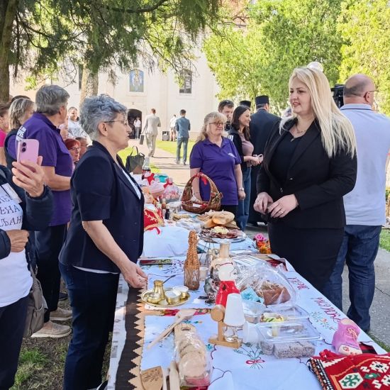 DONjI PETROVCIObeležena hramovna slava