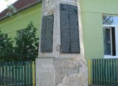 OPŠTINSKO VEĆE RUMASredstva za obnovu spomen obeležja