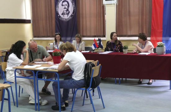 UPIS U SREDNJE ŠKOLEMesta u pazovačkim školama skoro popunjena