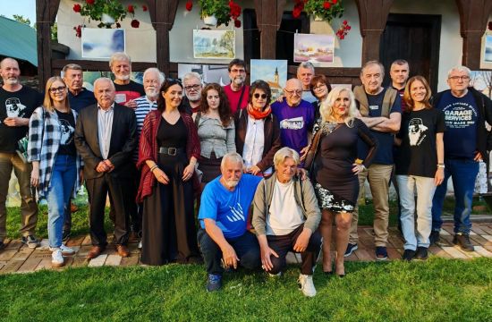 KUPINOVOZavršena Likovna kolonija