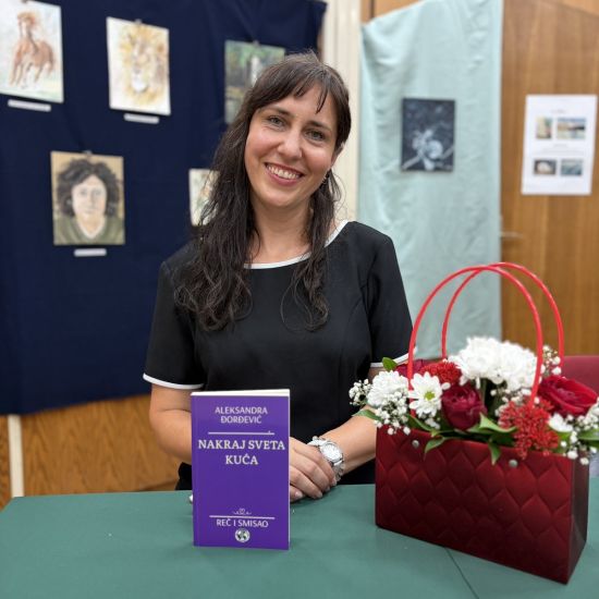ALEKSANDRA ĐORĐEVIĆ PROMOVISALA NOVU KNjIGU U RODNOM GRADUKuća kao centralna tema prve zbirke priča
