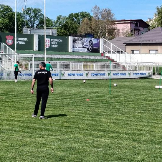 FK „INĐIJA“U subotu, 2. maja dočekuju „Omladinac“ iz Novih Banovaca