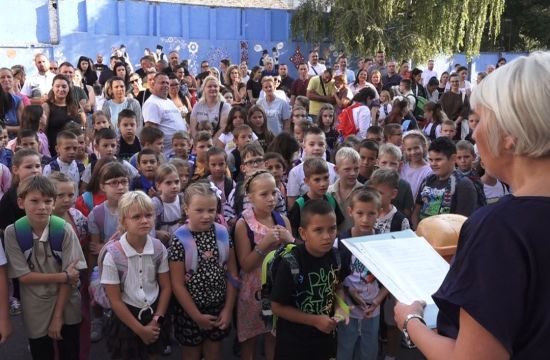 Nastava na slovačkom i srpskom jeziku